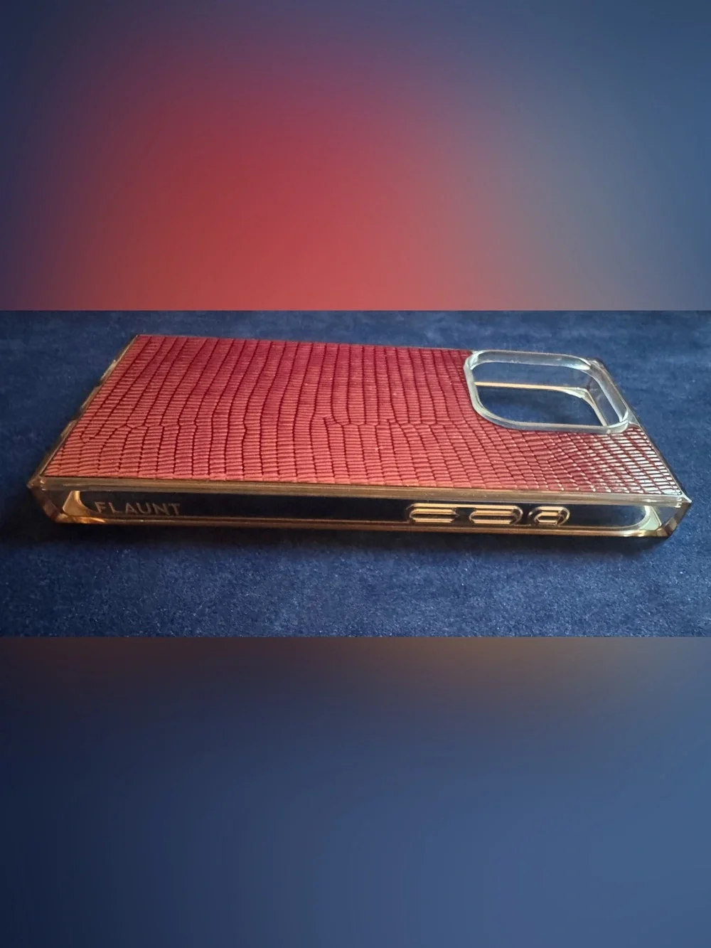 Flaunt Square iPhone 15 Pro MagSafe Case Bundle | Set of 3 EUC